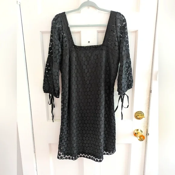 Solitaire | Dresses | Solitaire Black Textured Lace Dress | Poshmark Solitaire | Dresses | Solitaire Black Textured Lace Dress | Poshmark